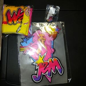 Jem and the Hologram Bundle